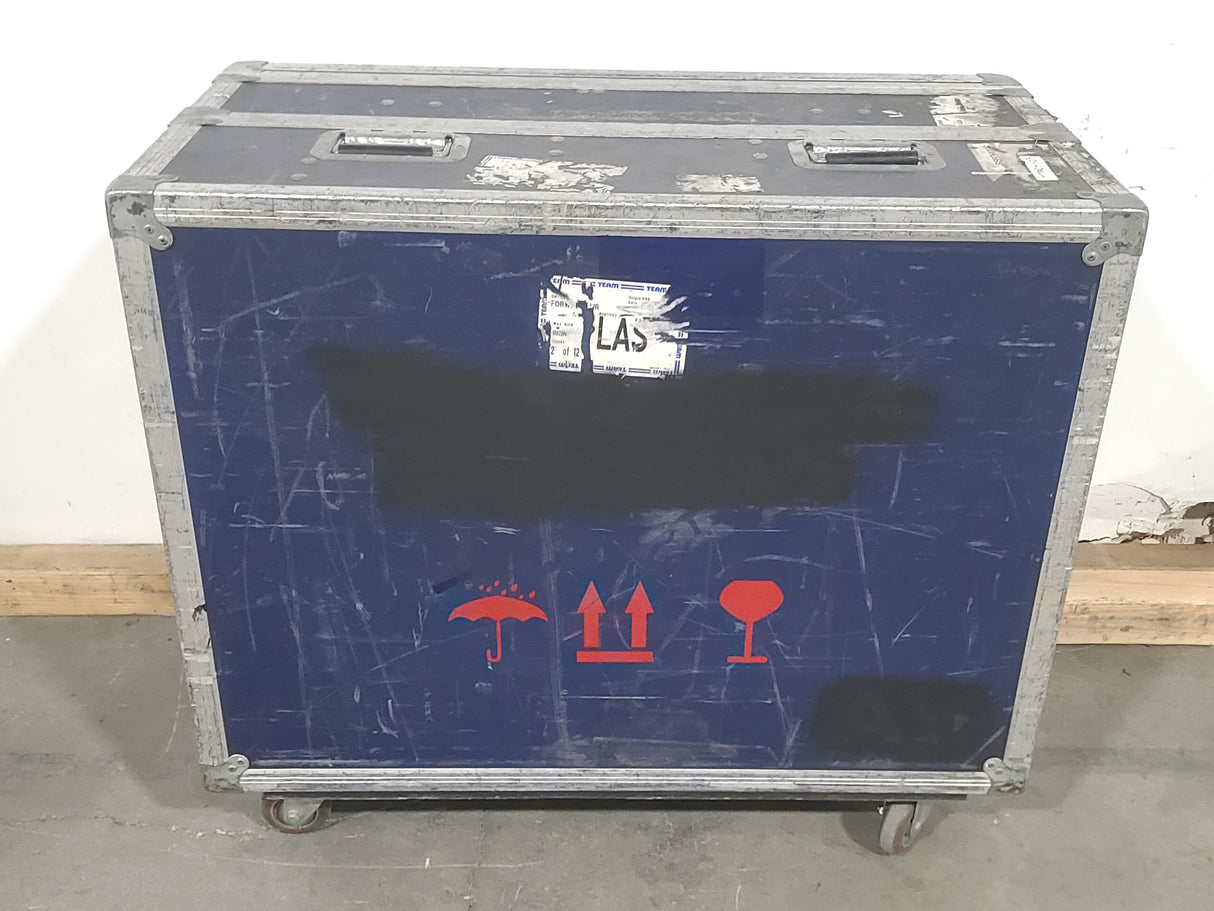 Custom Fitted 22x40x35 Wheeled Road Case