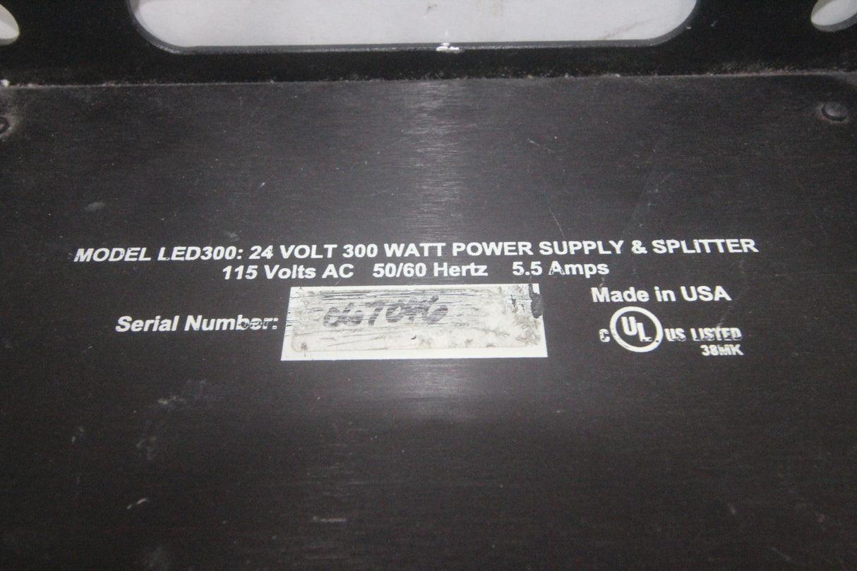 Doug Fleenor Design LED300 24V 300-Watt Power Supply and Splitter (C1516-513)