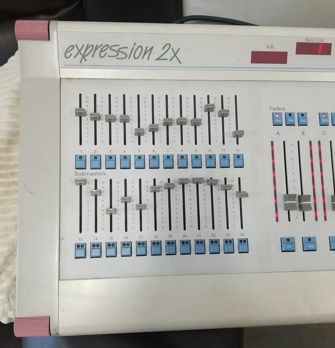 ETC Electronic Theatre Controls Expression 2X Lighting Console