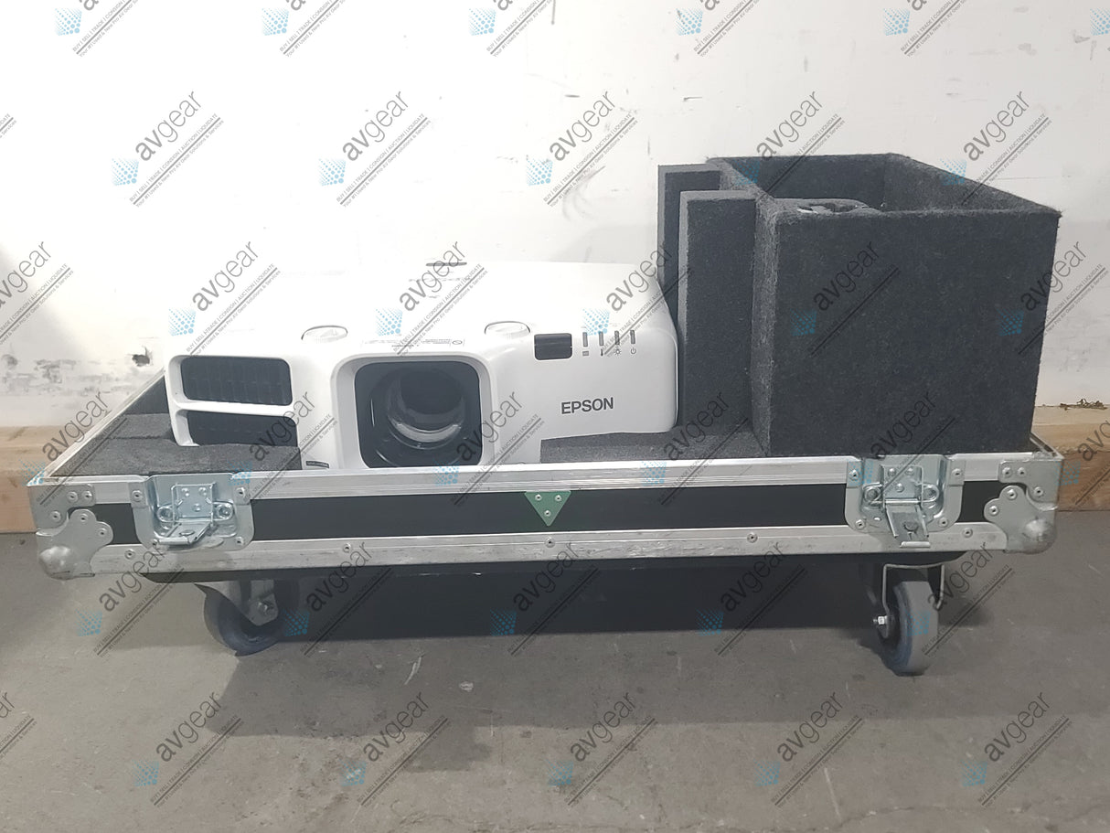 Epson G6470WU 4,500 Lumen WUXGA 3LCD Conference Projector (654 Lamp Hours) in Wheeled Road Case