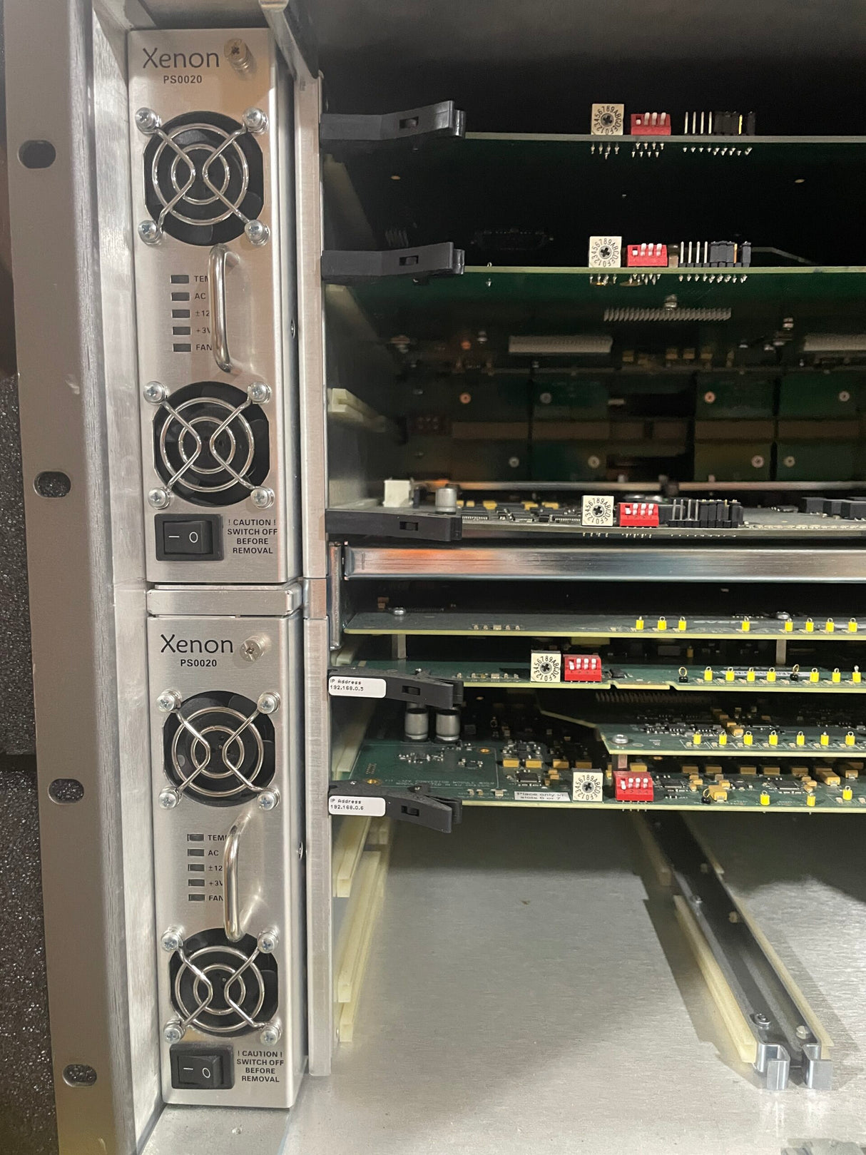 Evertz XENON XE8-FR 128128 Multi-Format 3G HD Video Router