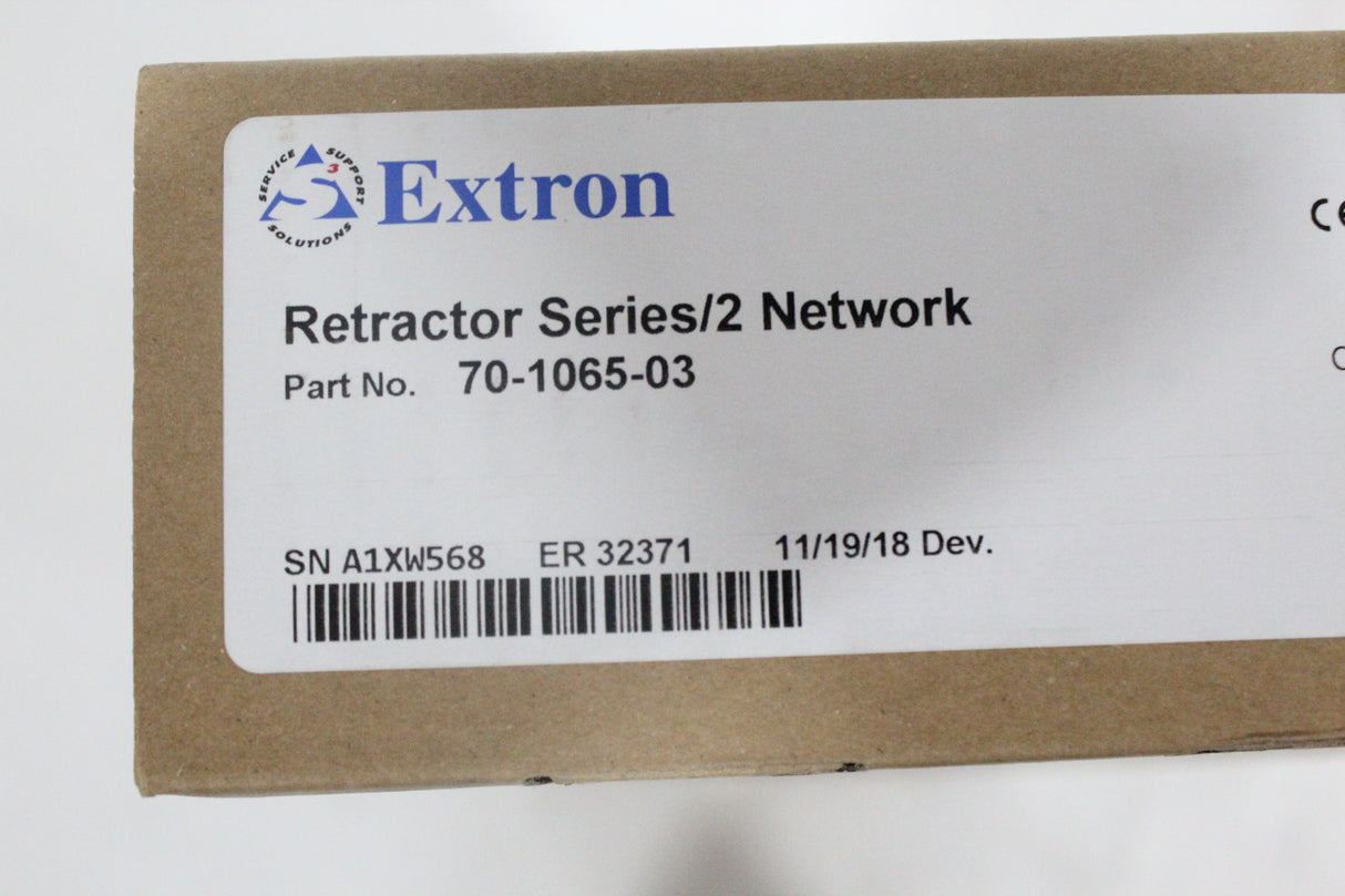 Extron Retractor Series/2 HDMI Cable Retraction System