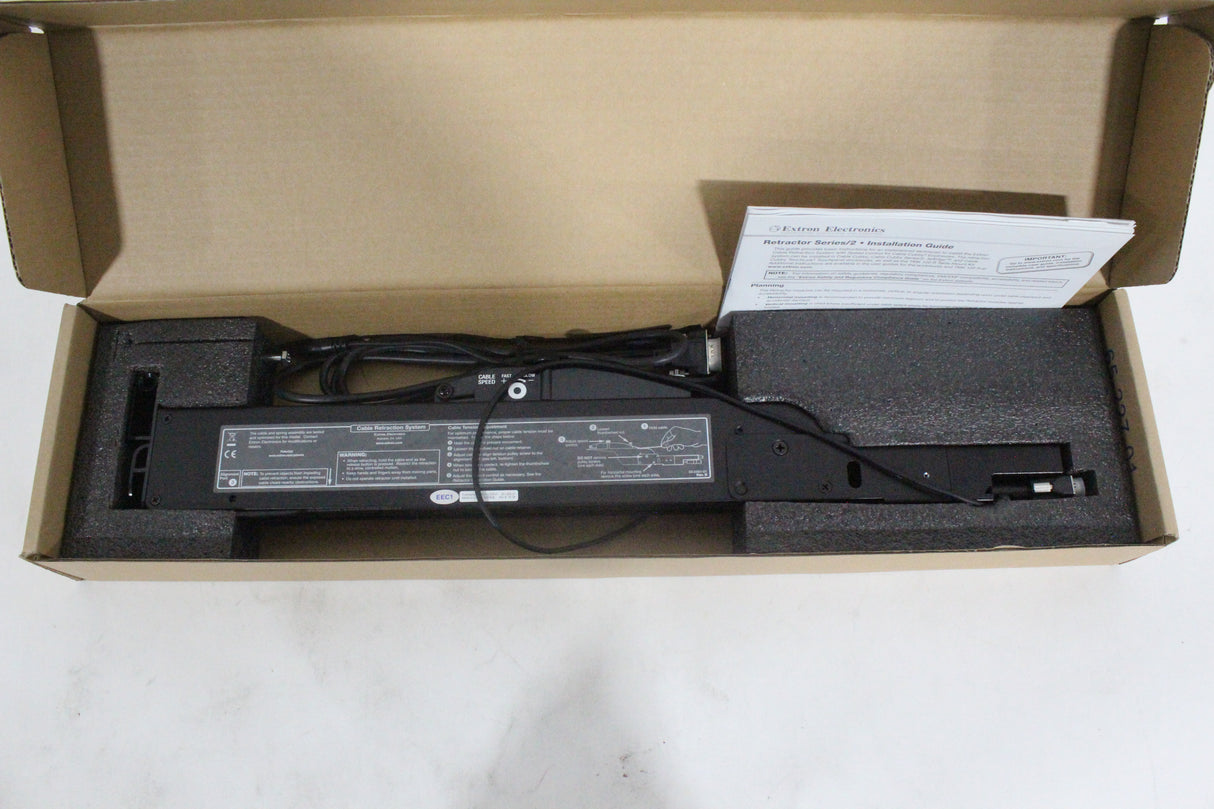 Extron Retractor Series 2 VGA -A