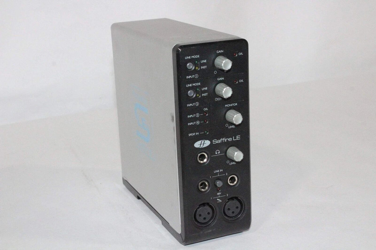 Focusrite Saffire LE Compact Firewire-Based Audio Interface w/ Firewire Cable