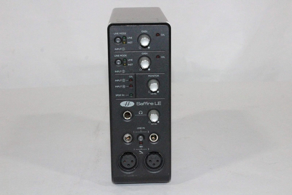 Focusrite Saffire LE Compact Firewire-Based Audio Interface w/ Firewire Cable
