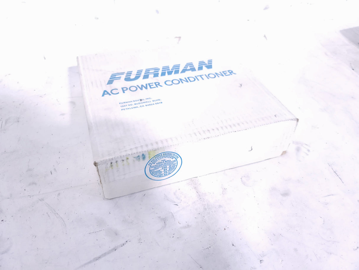 Furman AC-215 Two Outlet Power Conditioner w/ Power Cable in Box