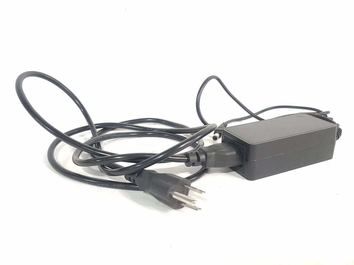 HiBoost F10G-5S-IoT 4K Smart Link Cell Phone Booster w/ Cables, (1) Antenna, & (1) HiBoost AR698-2700V8/60A Antenna, In Original Box