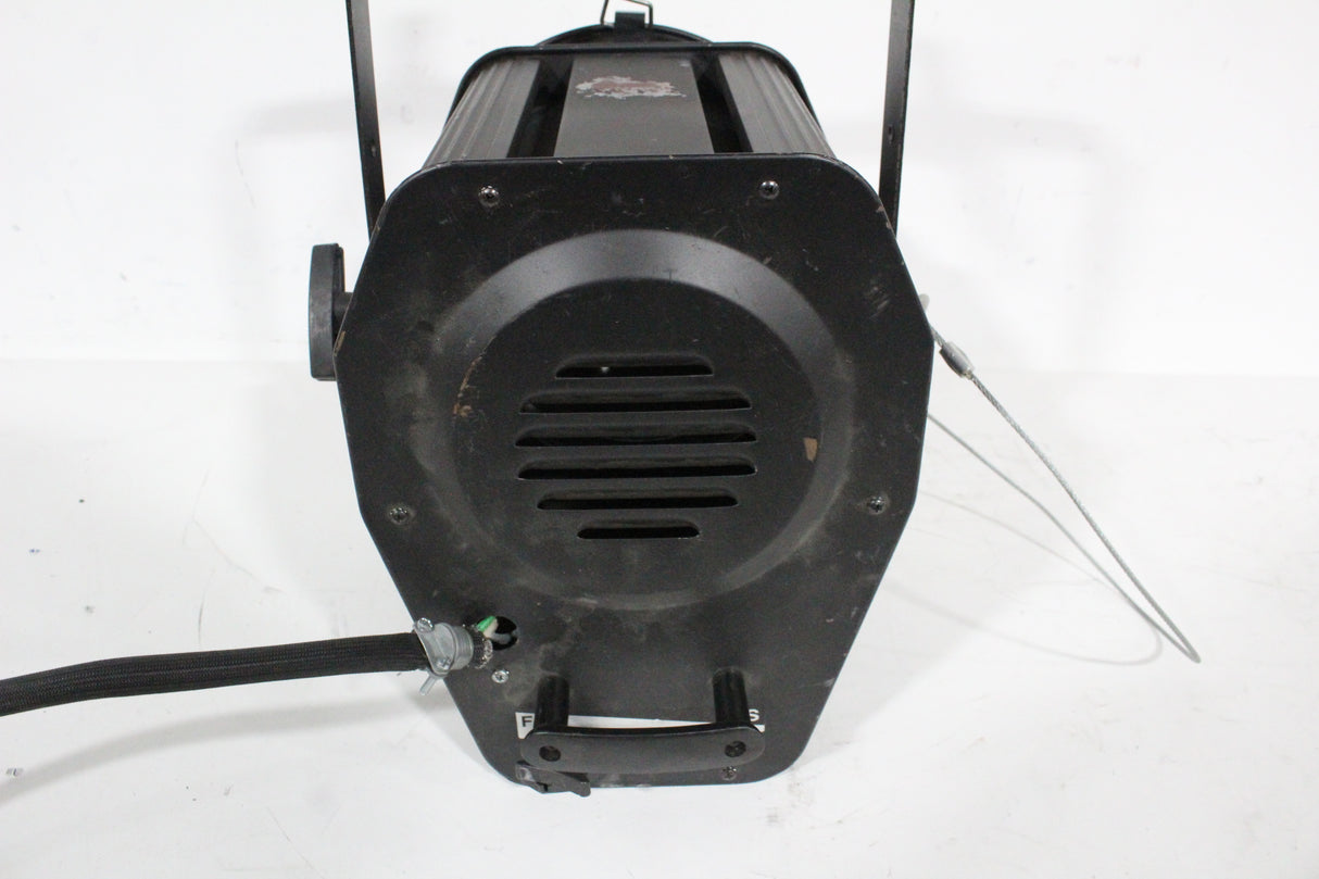 (Lot of 20) Strand Lighting Fresnelite 2KW 8" Fresnel Studio Lights w/ Stage-Pin Connectors