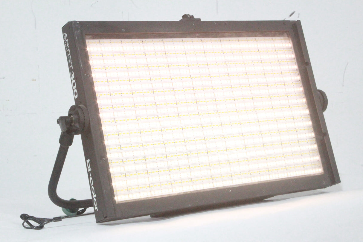 MacTech LED Artist Series 300BC Bi-Color Studio Light Panel