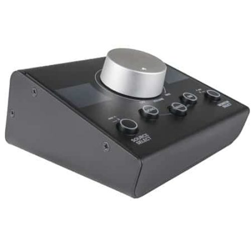 Mackie MCK-2047800-00 Big Knob Passive 2x2 Studio Monitor Controller