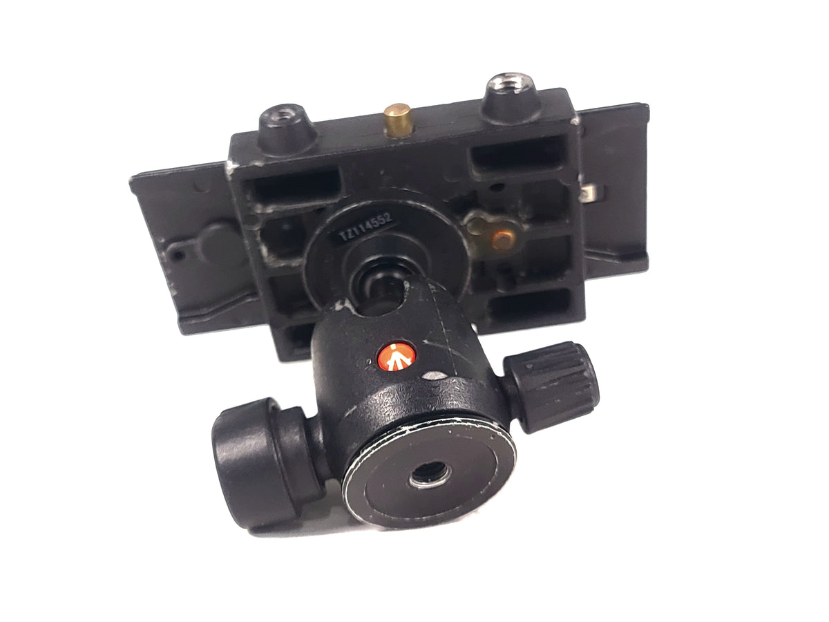 Manfrotto 494 Ball Joint Mount w/Tripod Plate