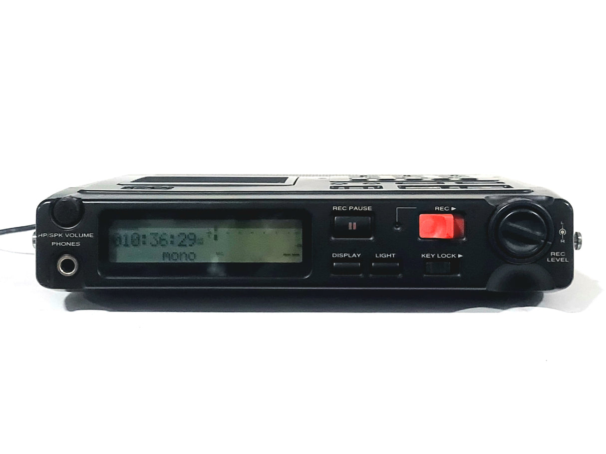 Marantz PMD670 U1B Professional CompactFlash Stereo Portable Recorder