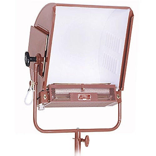 Mole Richardson 750w Baby Soft lite With Egg Crate