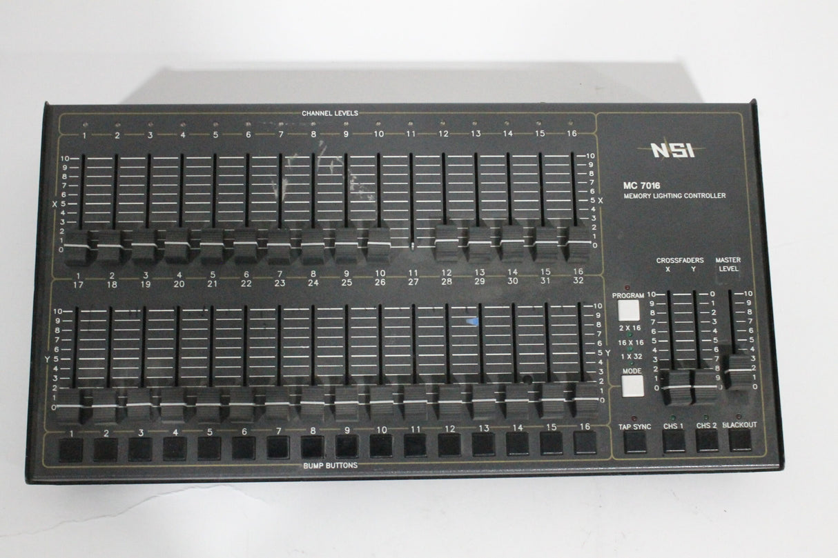 NSI N7016-D00 MC 7016 16/32 Channel Memory Lighting Controller Console