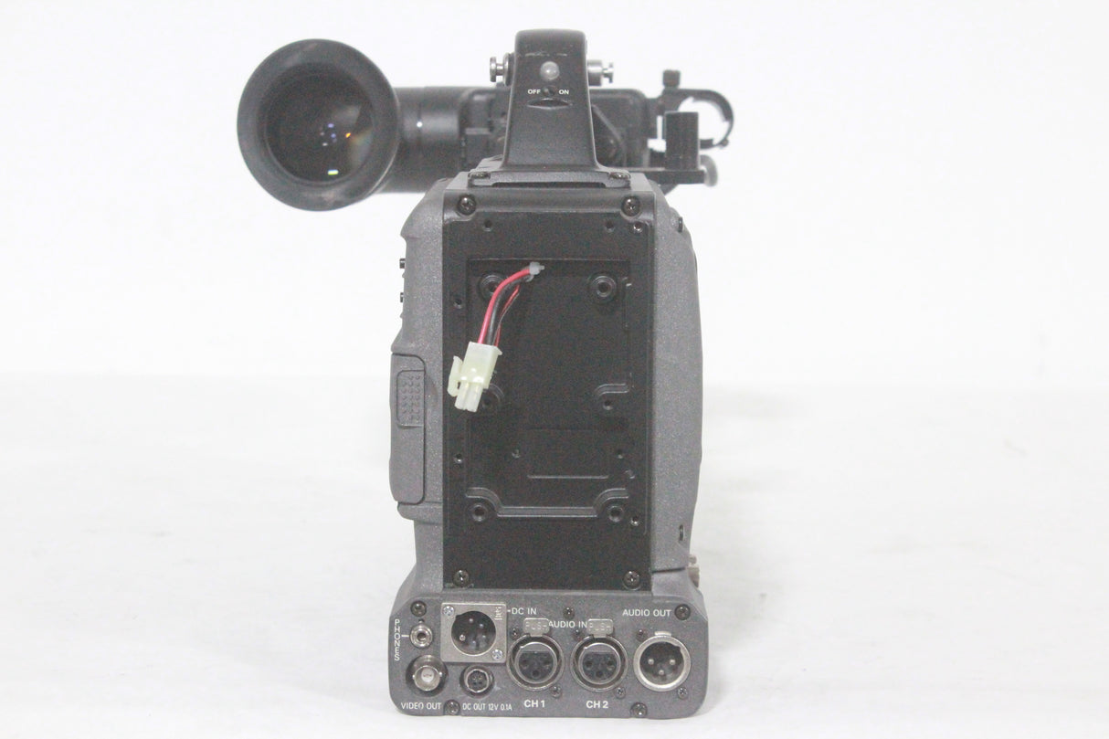 Panasonic AJ-D400P w/Panasonic VEQ2299 Viewfinder