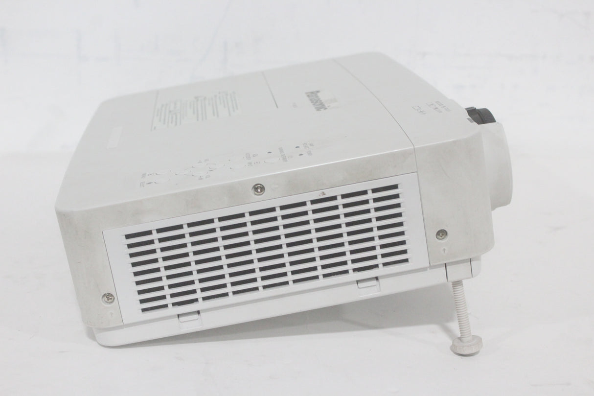 Panasonic PT-VW330OU WXGA LCD Projector