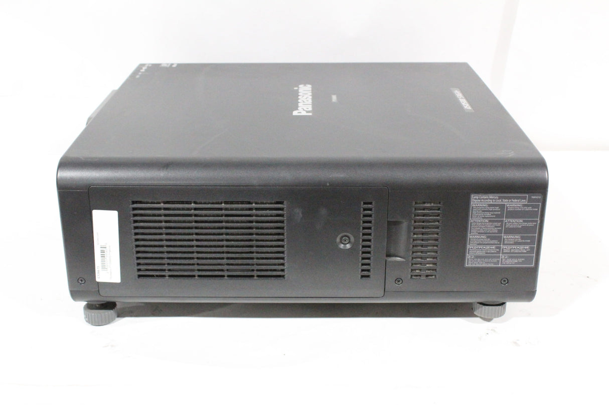 Panasonic PT-DS8500 3-Chip DLP Projector