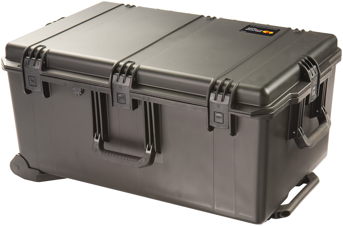 Pelican iM2975 Storm 29x18x13" Travel Hard Rolling Case