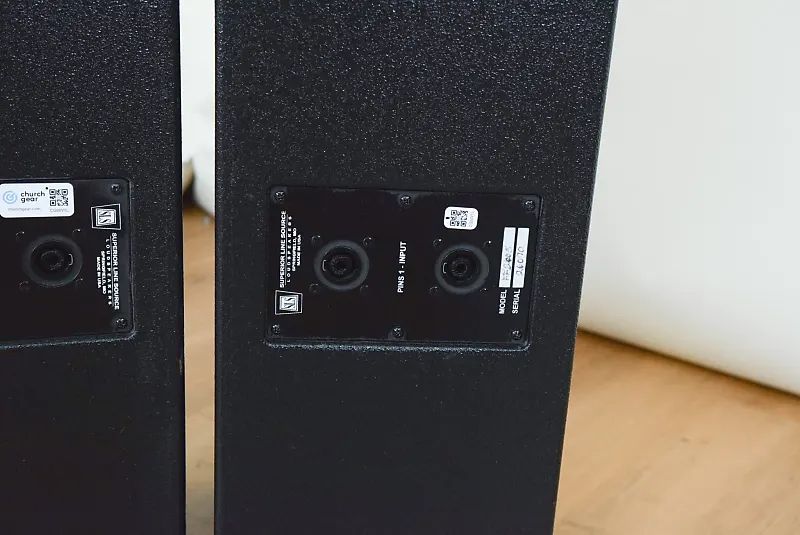 SLS FF2605 2 x 6.5" Front Fill Loudspeaker