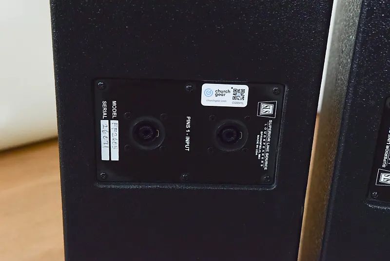 SLS FF2605 2 x 6.5" Front Fill Loudspeaker