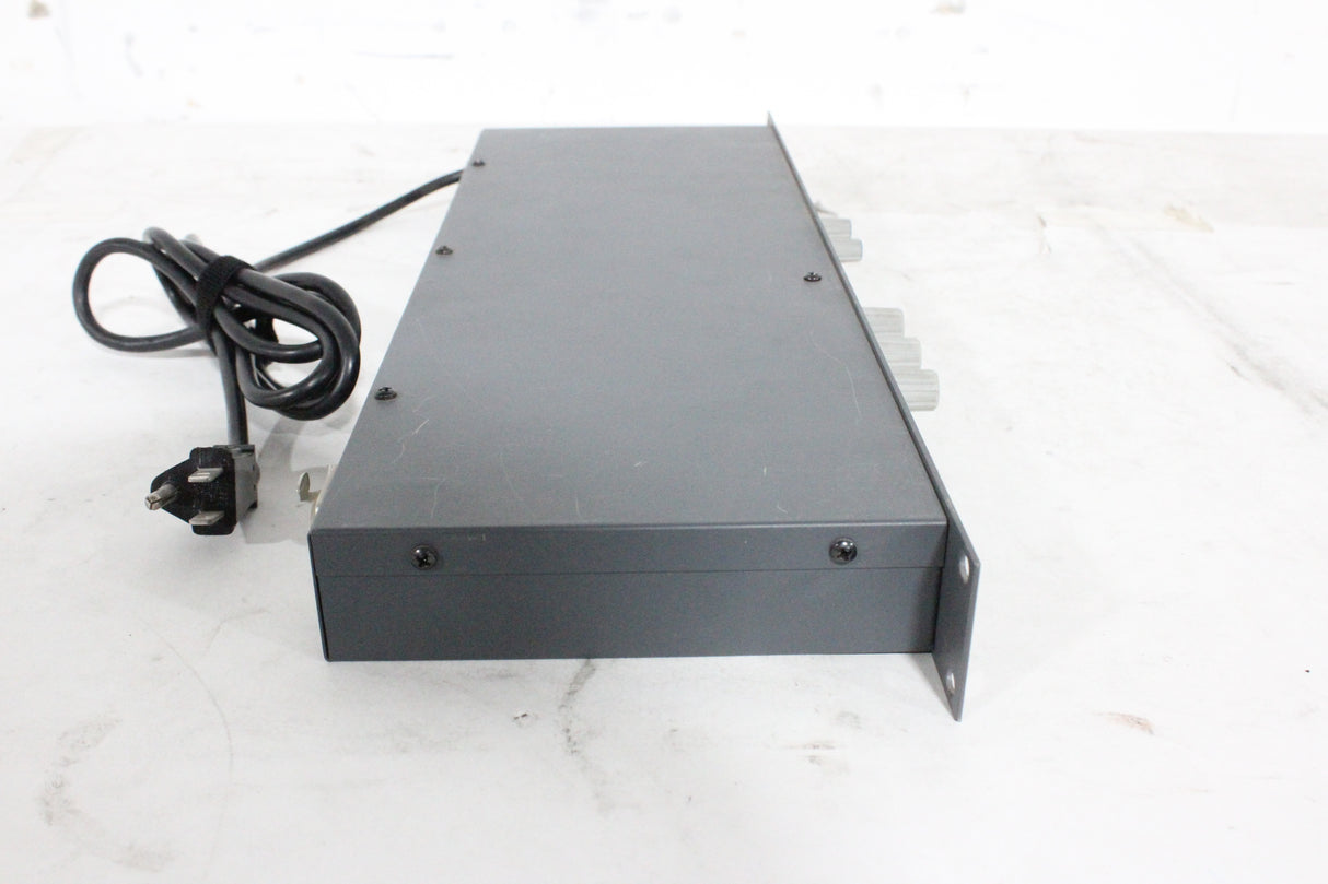 Symetrix 572 SPL Computer / Noise Level Controller (Missing Buttons)