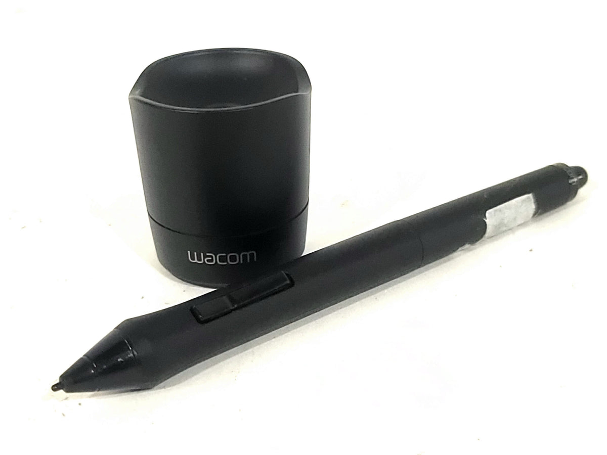 Wacom DTH-2200 Cintiq LCD Graphics Tablet w/ Stand, Stylus, Stylus Stand, (6) Hard Nibs, & (4) Felt Nibs in Pelican 1630 Hard Case