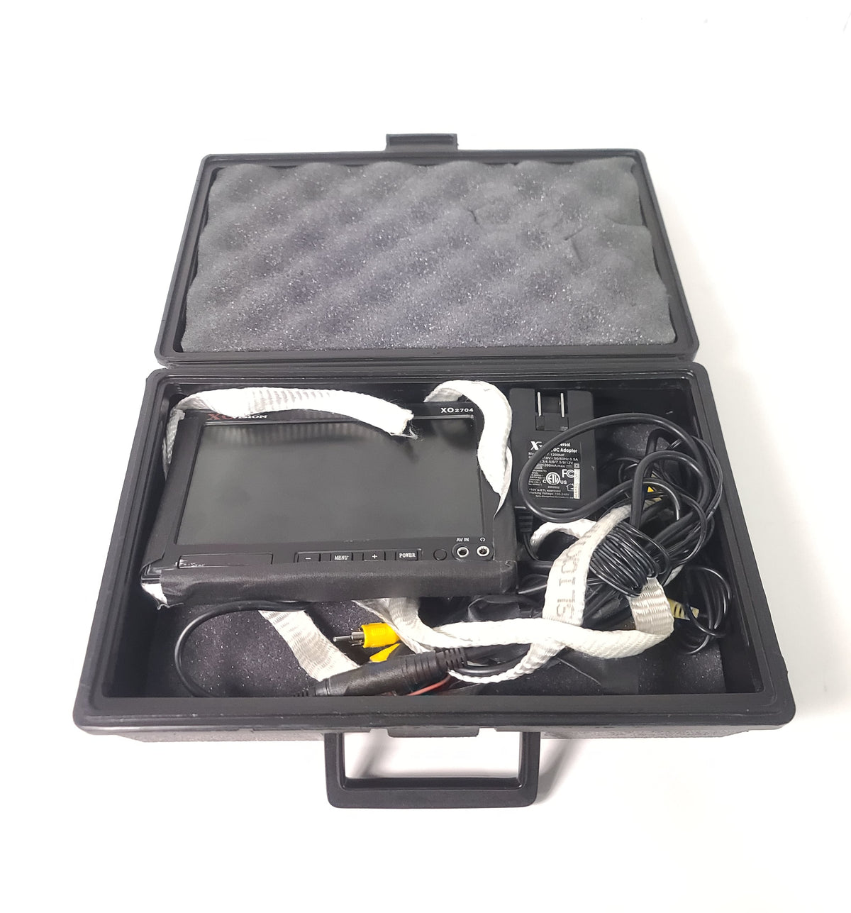 XO Vision 7'' Portable Monitor w/ PSU in Plastic Carrying Case