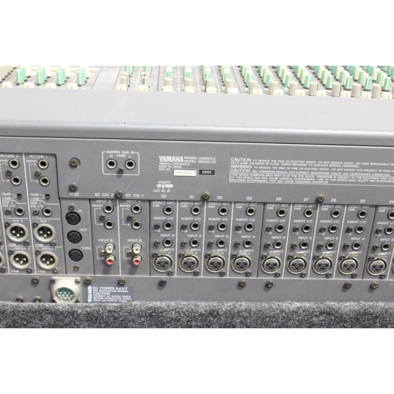Yamaha M2000-32 Mixer 32 Channel Analog Mixing Console