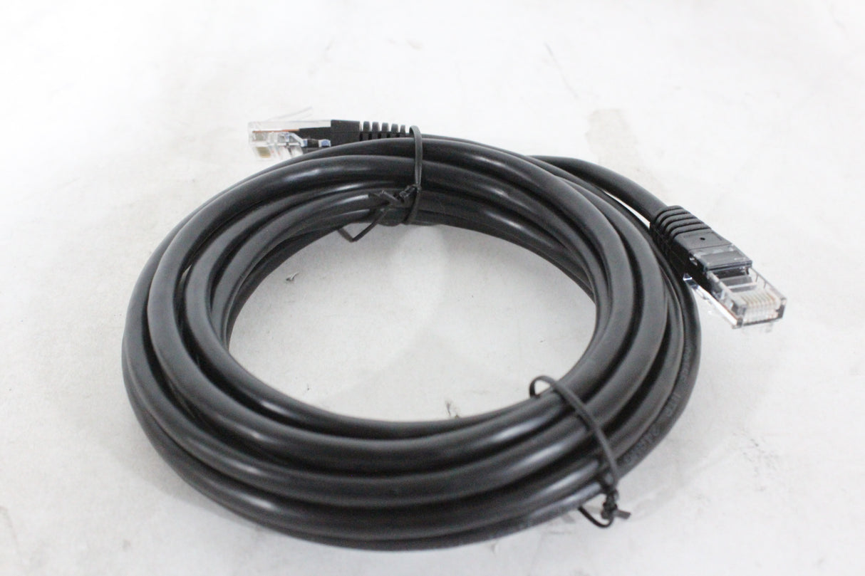 Yealink HD Video Conference System Kit w/ (1) UVC50 USB PTZ Camera, (1) CPW90 CP Wireless Expansion Mic, (2) VCM34 Monophone Arrays, (2) MSpeaker II Video Conferencing Soundbar