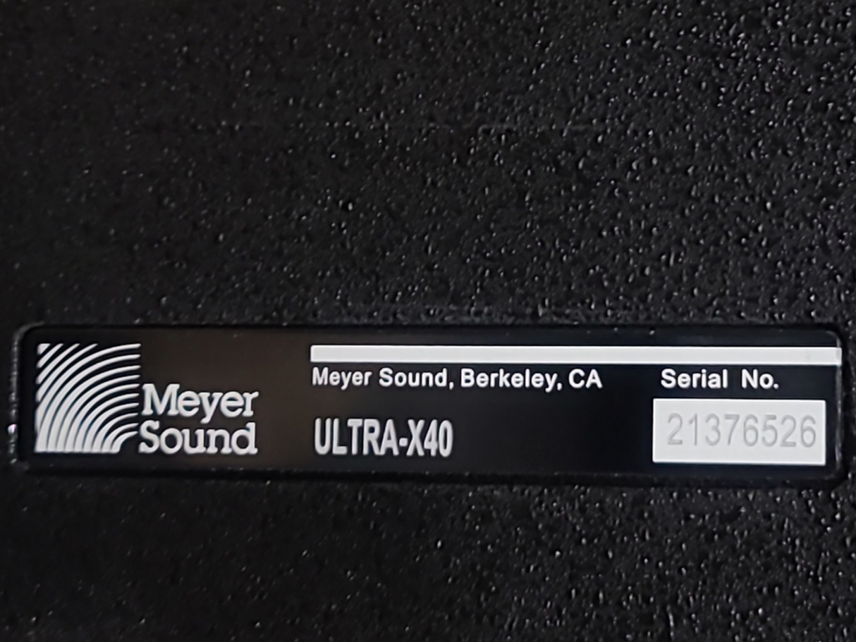 Meyer Sound ULTRA-X40 Wide Coverage Loudspeaker w/ MUB X-40 U-Bracket