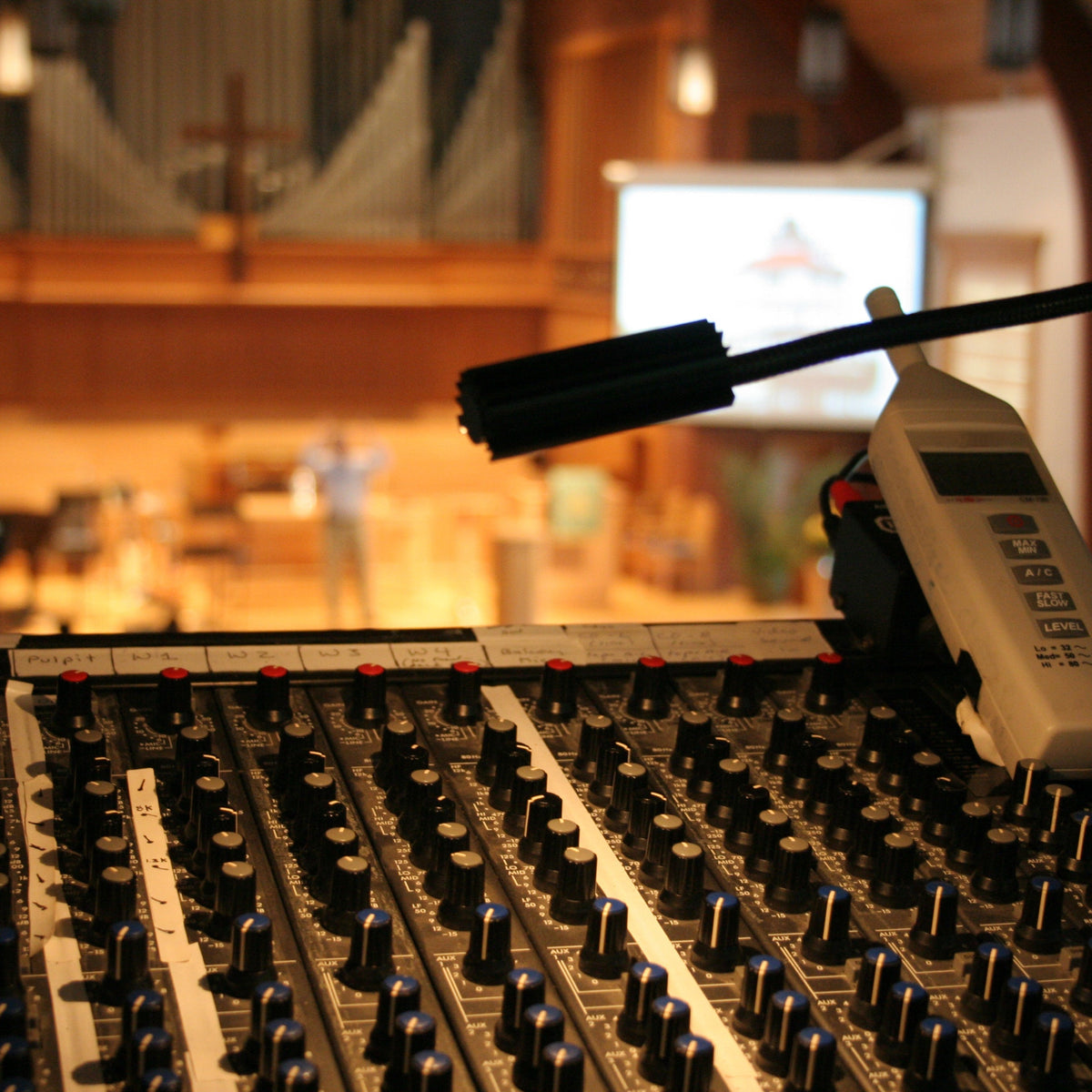 Choosing Audio Equipment for Your Church’s Sound System – AVGear.com