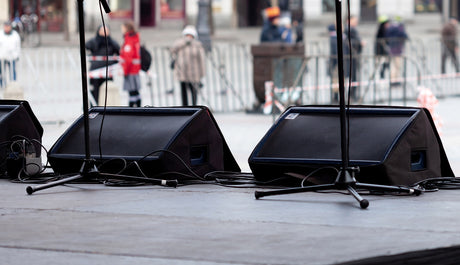 Powered vs. Passive Speakers for Live Sound: A Buyer's Guide