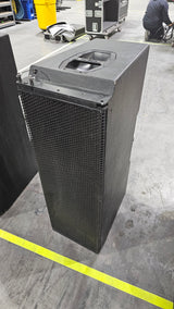 d&b audiotechnik J12 Large-format 3-way Line Array, 120°
