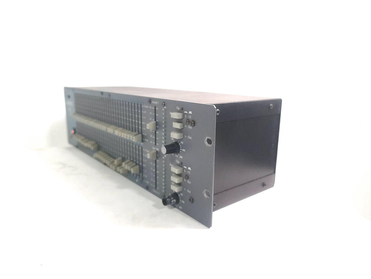 Ashly GQX Series Model 3102 Stereo Third Octave Graphic Equalizer