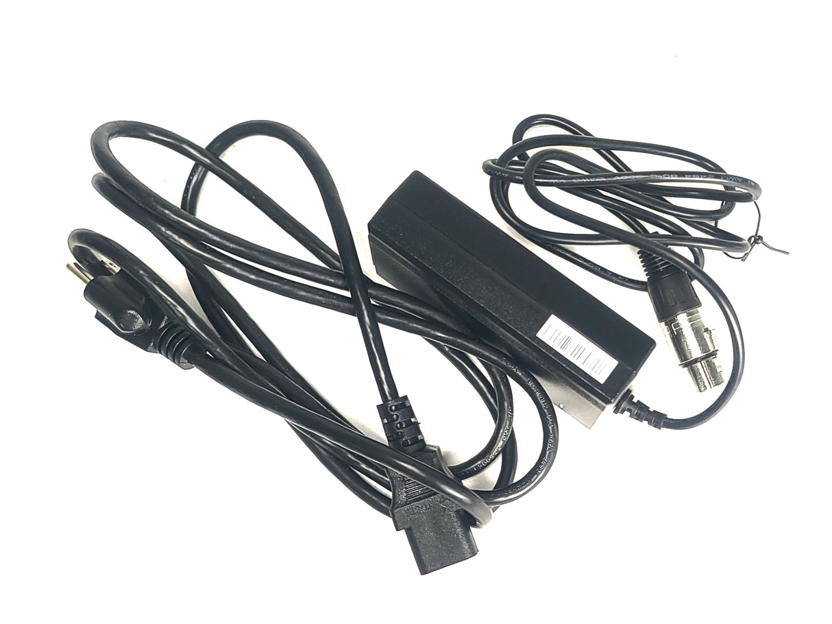 StudioMaster DigiTrack 18 Digital Mixing Console