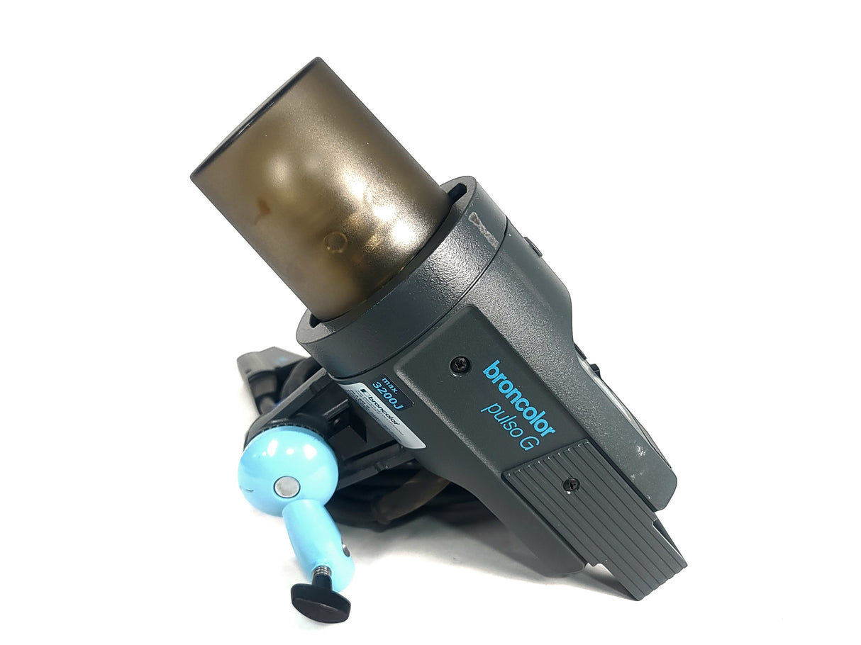 Broncolor 32.116.01-16 Pulso G 3200 J Focusing Lamphead with 16' Cord