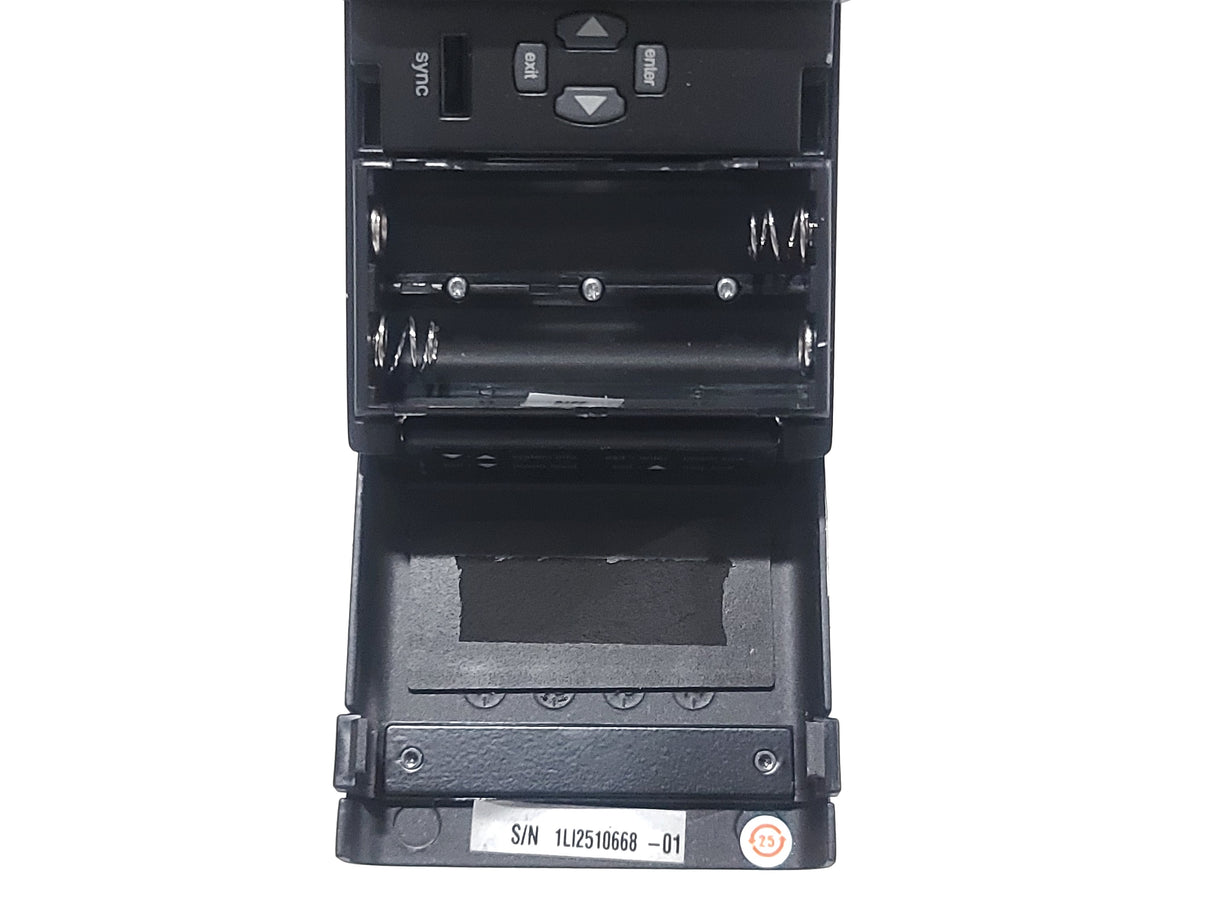 Shure UR1-H4 Bodypack Wireless Transmitter (518-578 HMz) in Soft Pouch