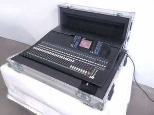 Yamaha LS9 32-Ch Digital Mixing Console w/ SyncGen Word Clock Sample Rate Generator in Wheeled Road Case