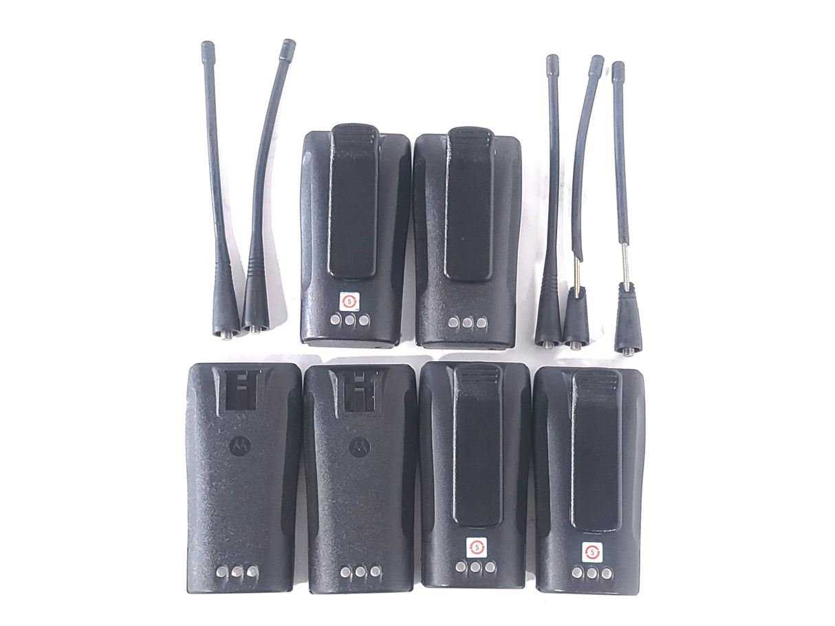 (6) Motorola CP200 Portable Two-Way Radios w/ 6-In-One Charging Bay (1 BAD DOCK) in Shipping Box