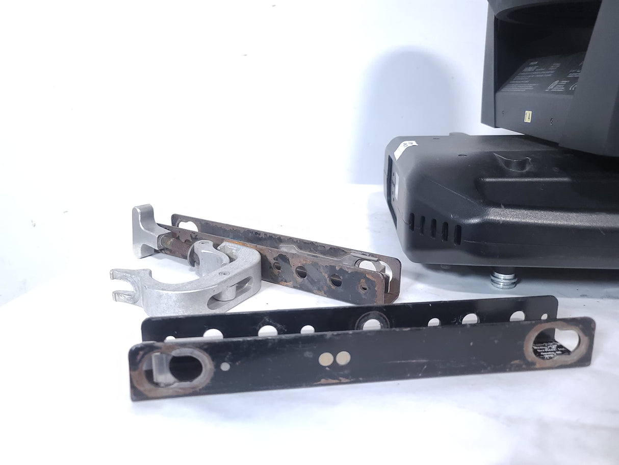 (2) Vari-Lite VLX Wash Moving Head Lights w/ (4) Mounting Brackets & Mounting Clamp in Wheeled Road Case