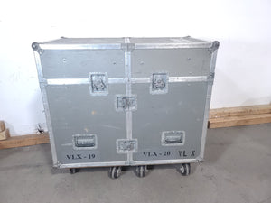 (2) Vari-Lite VLX Wash Moving Head Lights w/ (4) Mounting Brackets & (4) Mounting Clamp in Wheeled Road Case