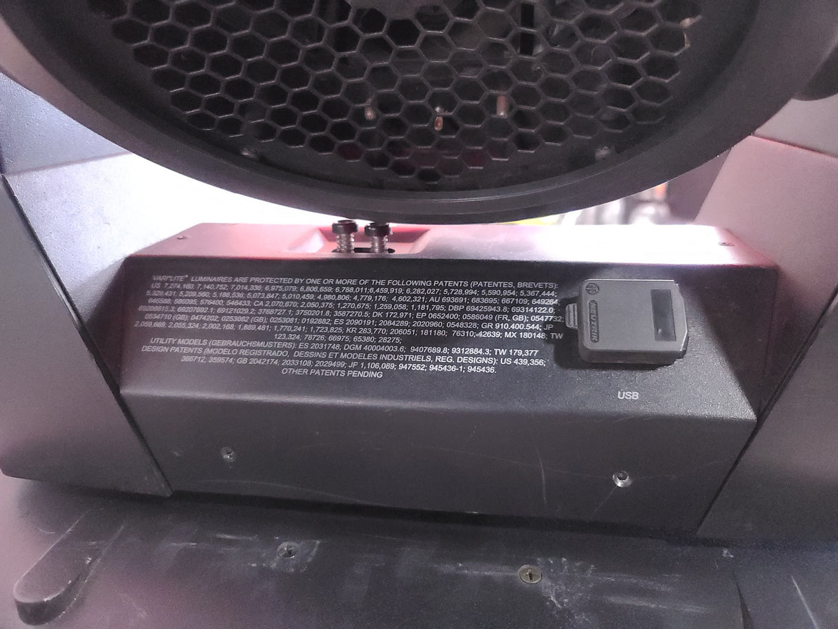 (2) Vari-Lite VLX Wash Moving Head Lights w/ (4) Mounting Brackets in Wheeled Road Case