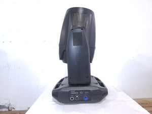 (2) Vari-Lite VLX Wash Moving Head Lights w/ (4) Mounting Brackets in Wheeled Road Case