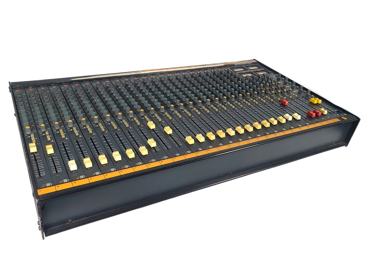 Soundcraft Series 200SR 24-Channel 4-Bus Vintage Mixer