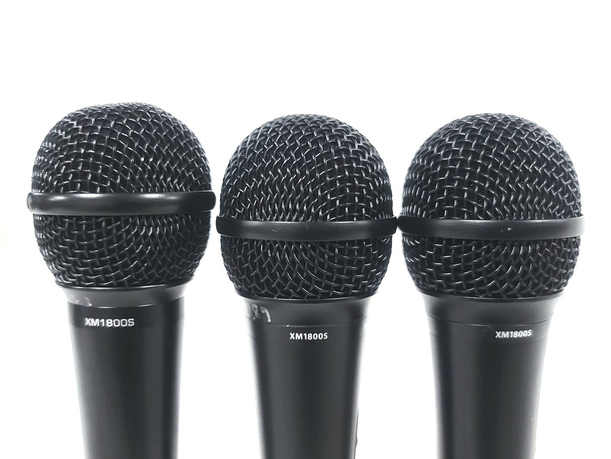 (3) Behringer XM1800S Wired Microphones (BAD RATTLING) w/ (3) Microphone Clips in Hard Carry Case