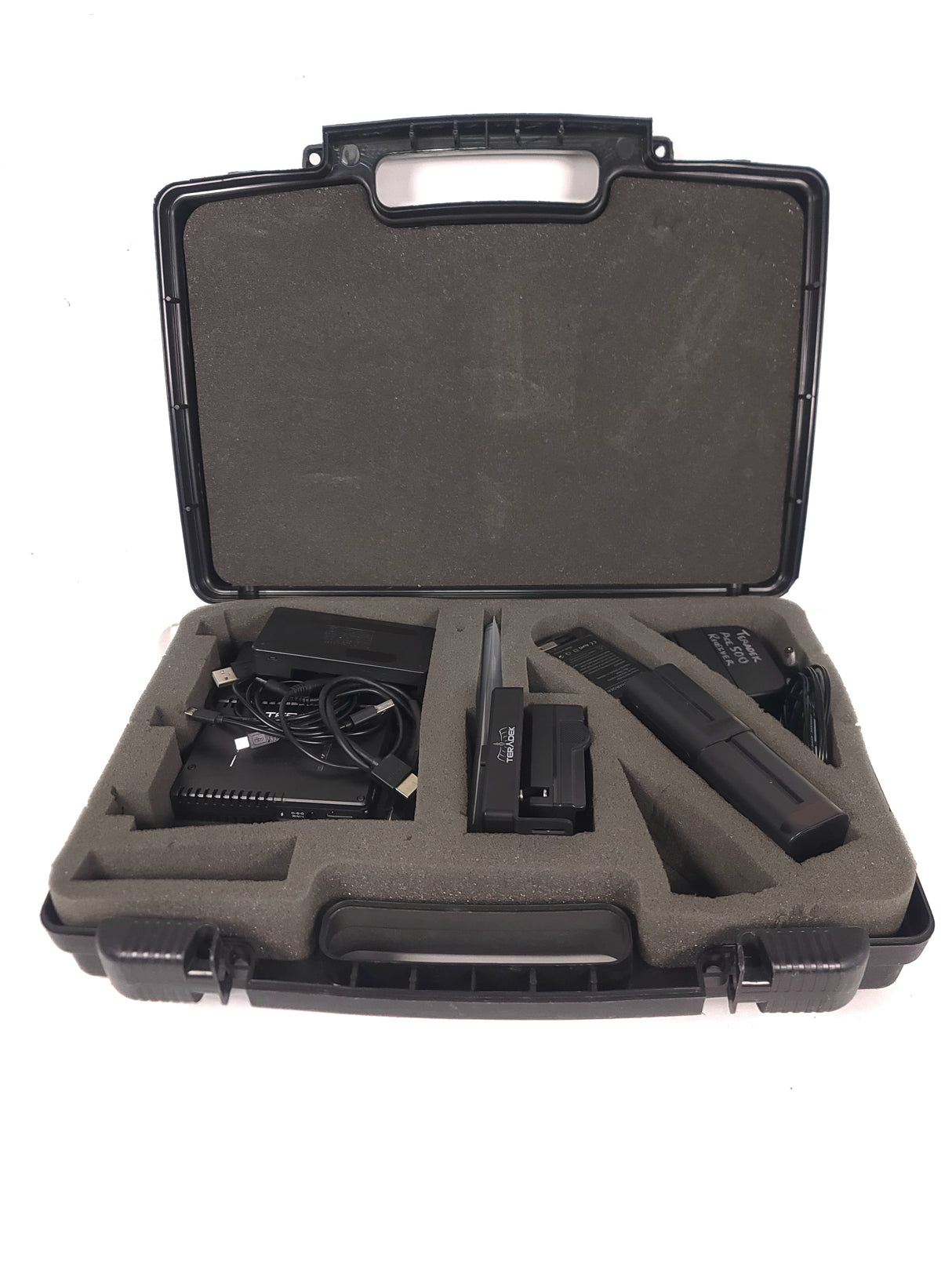 Teradek ACE 500 HDMI Transmitter & Receiver Kit w/ Accessories in Carrying Case