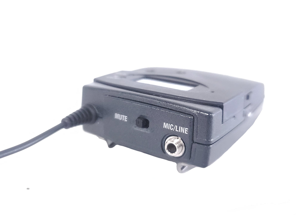 (2) Sennheiser EK 100 G3 Portable Diversity Receiver (A: 518-558 MHz) w/ Lavlier Microphones  & XLR to TRS Male to pin 3.5 mm in Small Carry Case