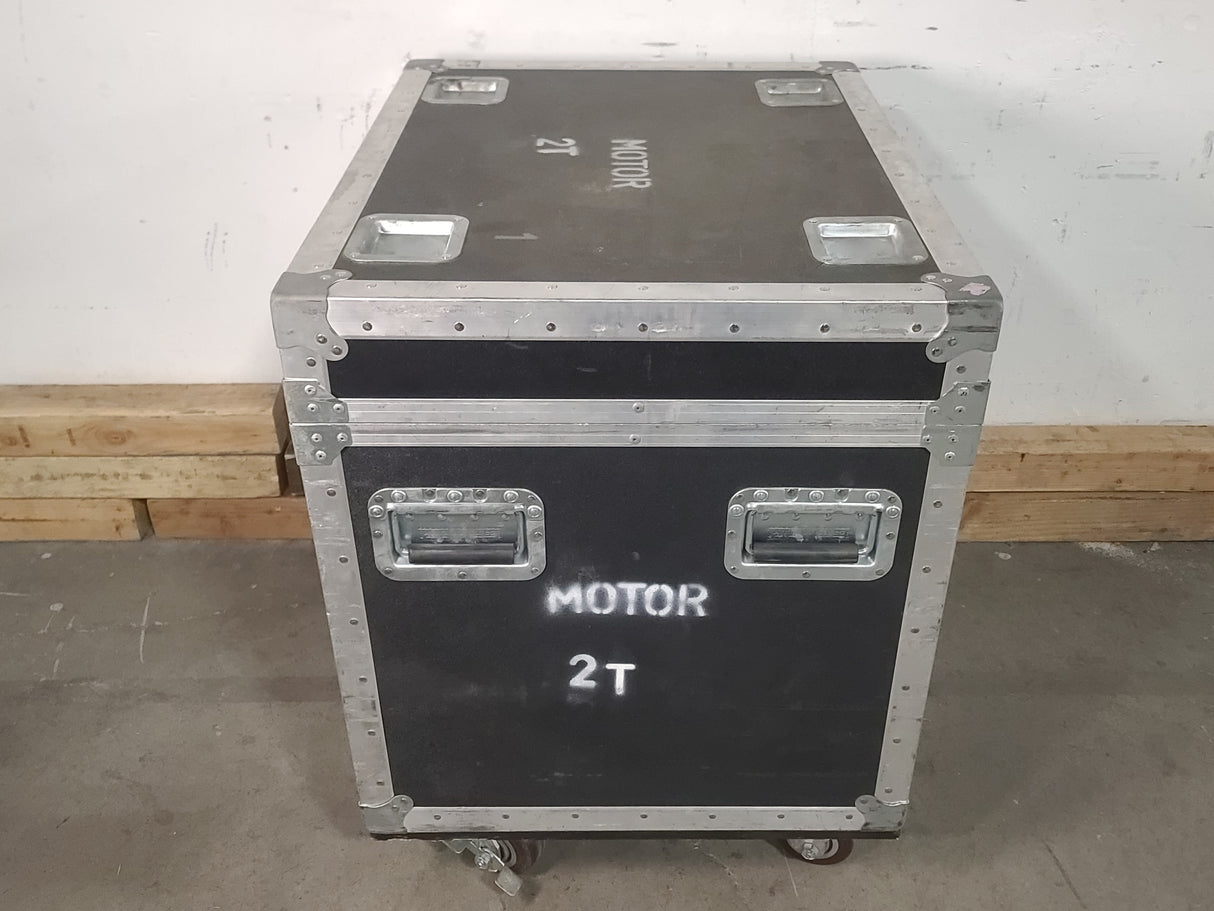 Armando Cases (22x28x21) Wheeled Road Case