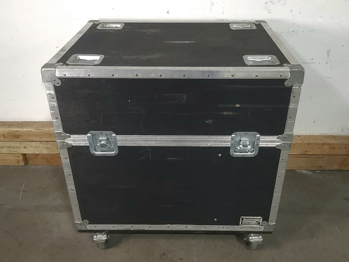 Armando Cases (2) [16x27x16] Custom Speaker Wheeled Road Case