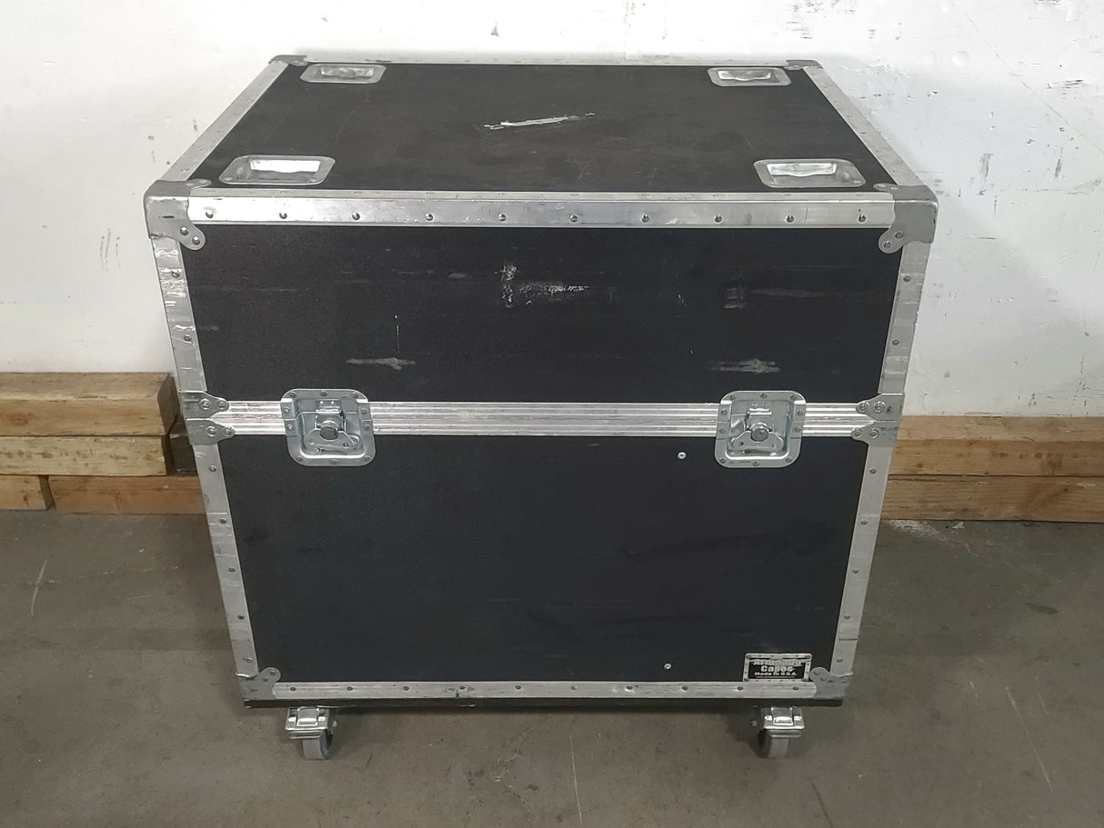 Armando Cases (2) [16x27x16] Custom Speaker Wheeled Road Case